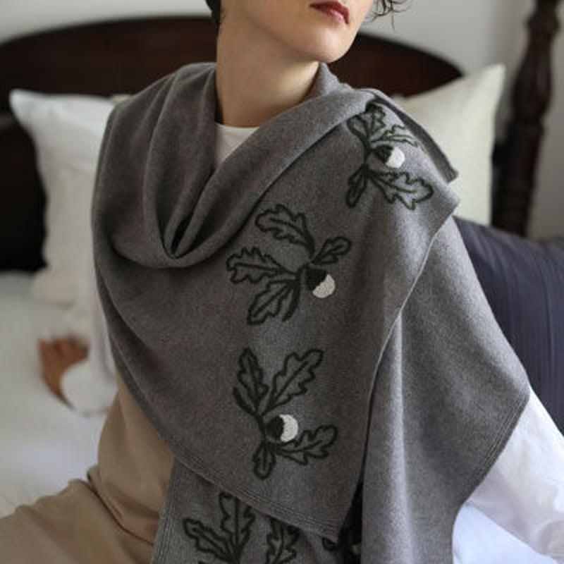 どんぐり柄手刺繍カシミヤストール/Col.オートミール | kaho（カホ  