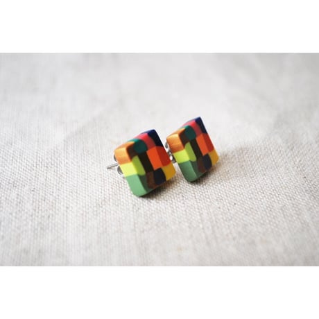 カラフルシカクピアス・イヤリング小 3col.