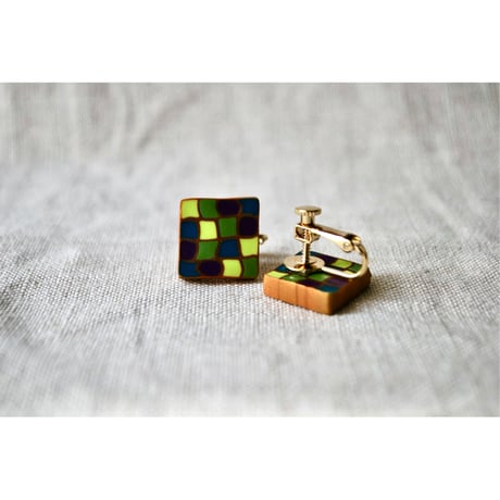 四角モザイクピアス・イヤリング　blue green