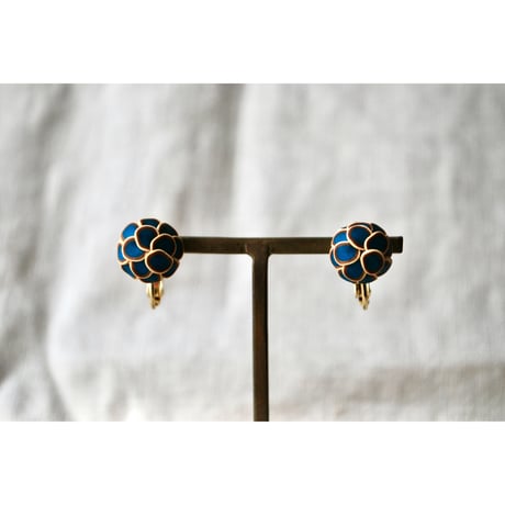 小さなぶつぶつ丸ピアス・イヤリング　bluegreen gold kinari