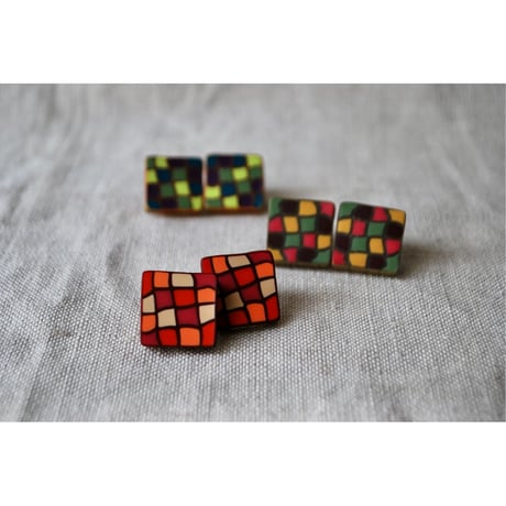 四角モザイクピアス・イヤリング red pink orange