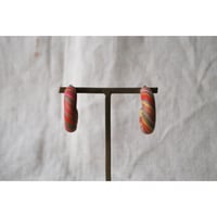 nijiピアス　red pink green gold