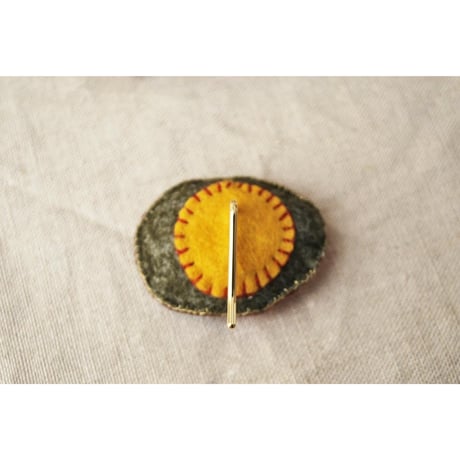 ミラー刺繍のカラフルポニーフック