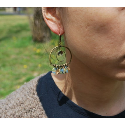 じゃらじゃら大ぶりピアス・イヤリング blue beige green kinari 個性