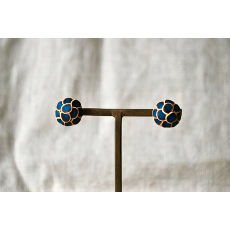 小さなぶつぶつ丸ピアス・イヤリング　bluegreen gold kinari