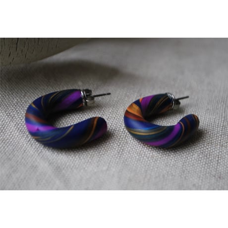 nijiピアス　 navy purple gold orange