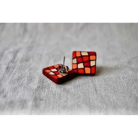 四角モザイクピアス・イヤリング red pink orange