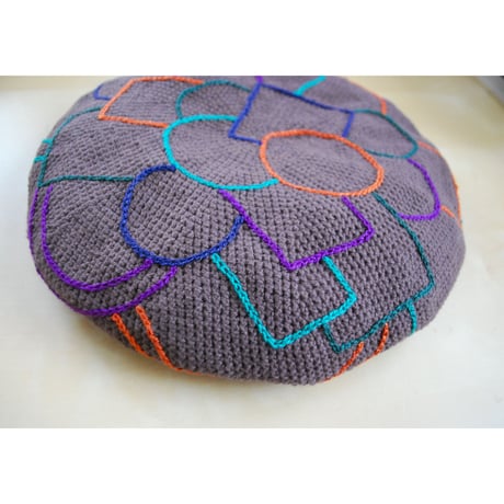カラフル刺繍ベレー帽　3col