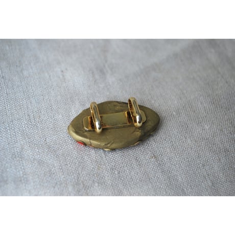 帯留 gold green red beige