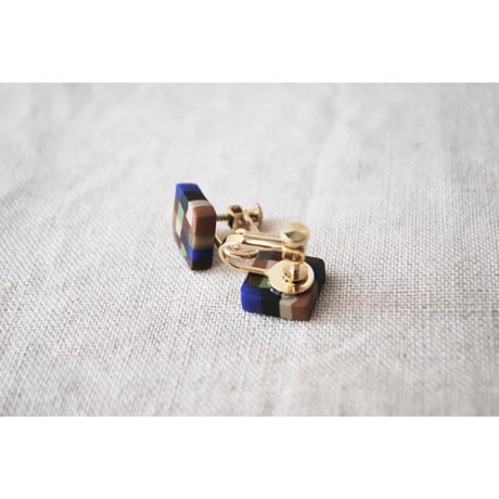 カラフルシカクピアス・イヤリング小 3col.