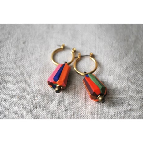 カクカクピアス・イヤリング　カラフル