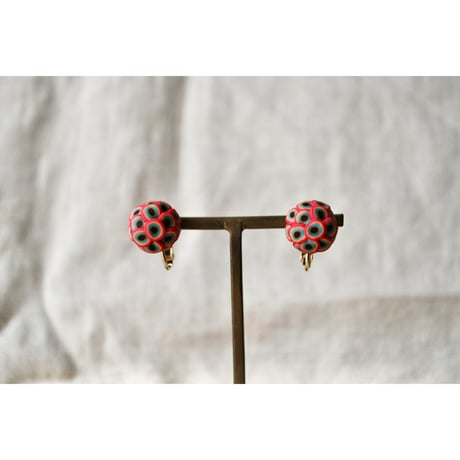 小さなぶつぶつ丸ピアス・イヤリング　pink orange mizuiro black