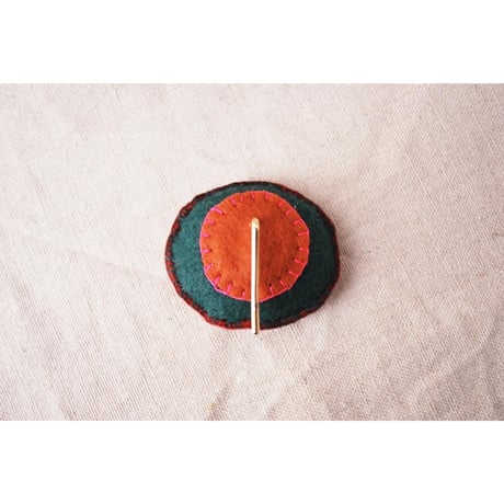 カラフルパーツの刺繍ポニーフック