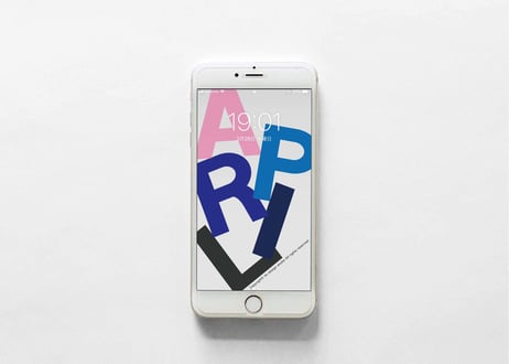 iPhone 用壁紙 _ APRIL-2