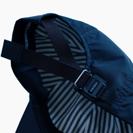 <COMESANDGOES>DICROS CAP［BLACK］