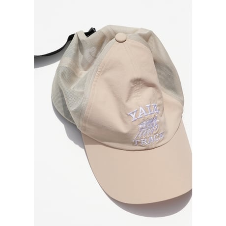 <COMESANDGOES> 6 PANELS CAP WITH YALE TRAC TEAM LOGO [ CREAM BEIGE ]