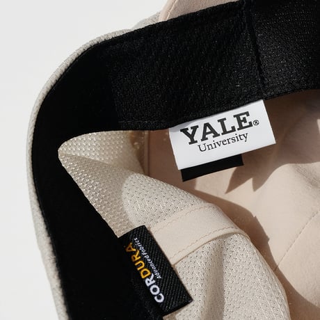 <COMESANDGOES> 6 PANELS CAP WITH YALE TRAC TEAM LOGO [ CREAM BEIGE ]