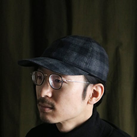 <COMESANDGOES> CHECK CAP - Gray×Black