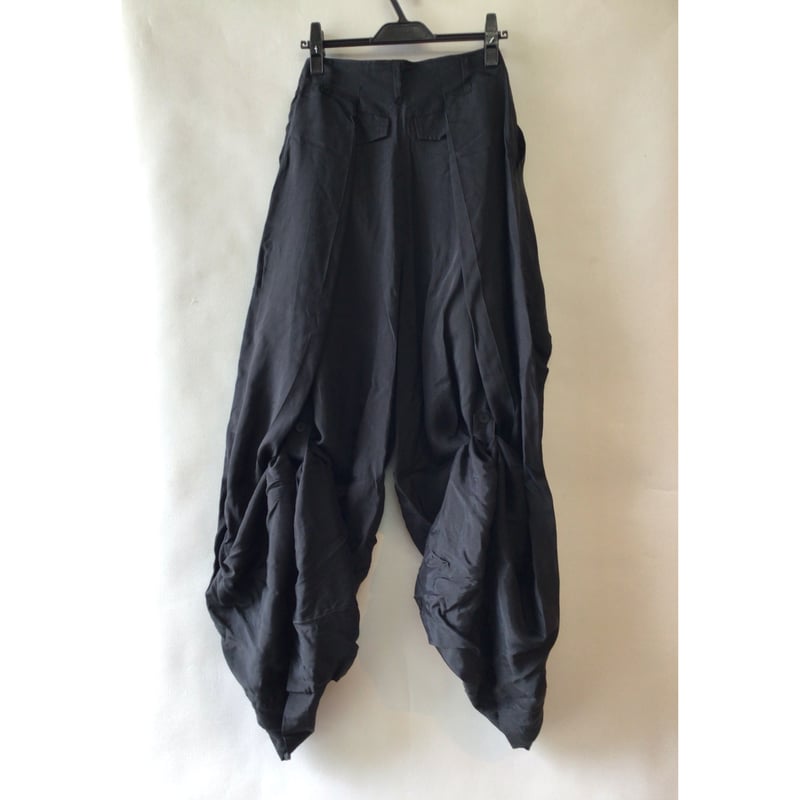 JULIUS / 907PAM1 / タックドワイドパンツ | VIBE NAGANO