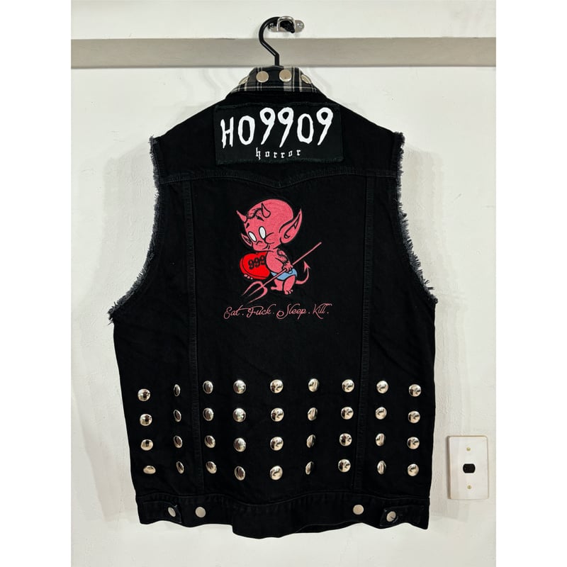KIDILL SLEEVELESS STUDS DENIM JACKET