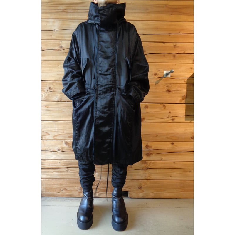 JULIUS / 927COM1 / スラブサテンモッズコート | VIBE NAGANO