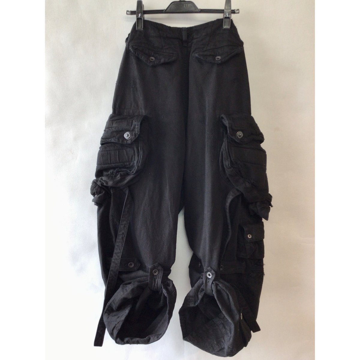 JULIUS / 917PAM1 / クラッシュガスマスクカーゴパンツ | VIBE