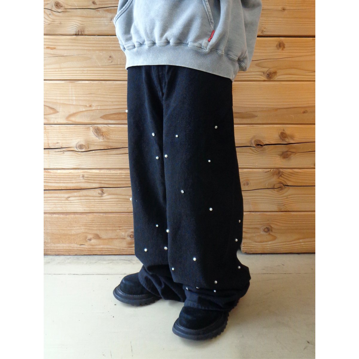 【定価10万円】el conductorH BIJOU STUDDED JEAN el conductorH / BIJOU STUDDED JEAN TROUSERS/ビジュ