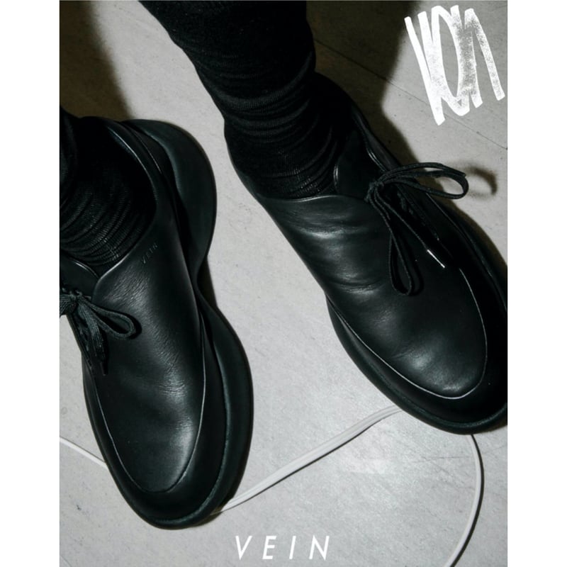 VEIN / VA52-351 / SMOOTH LEATHER OVAL SOLE TRAI