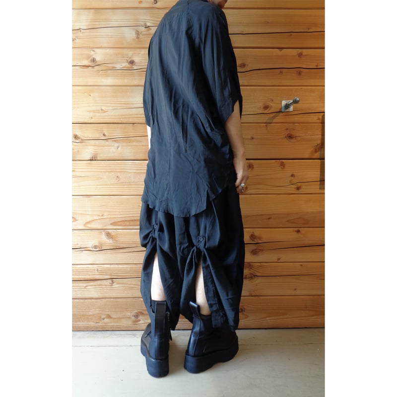 JULIUS / 907PAM1 / タックドワイドパンツ | VIBE NAGANO