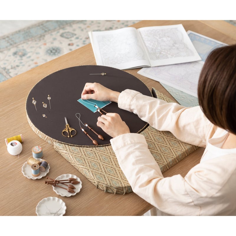 ボビンレース用クッサン Cercle/Croissant | boutique gris ボビンレース用クッサン Cercle/Croissant | boutique gris