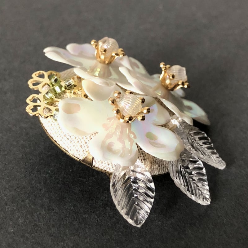 刺繍ブローチ キット『絵島桜』SOLEIL ROSE | boutique gris