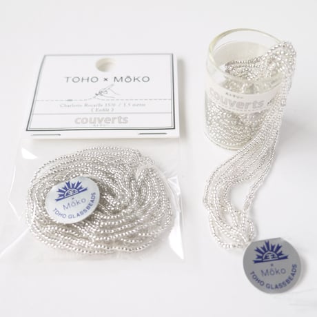 TOHO × Moko BEADS バラ モノトーン(¥648)