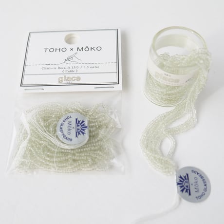 TOHO × Moko BEADS バラ モノトーン(¥648)