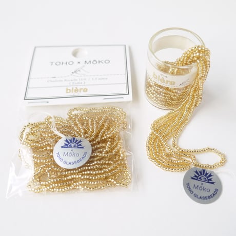 TOHO × Moko BEADS バラ モノトーン(¥648)