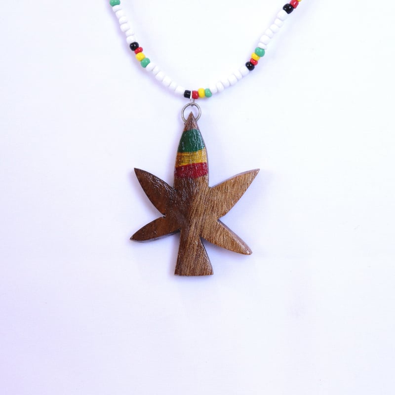 ⚪︎JA直輸入 木彫りネックレス Ganja | レゲエとジャマイカ