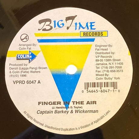 FINGER IN THE AIR - CAPTAIN BARKEY & WICKER MAN / HOURS AH BEATZ - FRISCO KID (12インチレコード)
