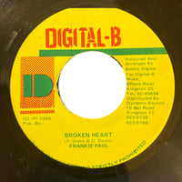 BROKEN HEART / FRANKIE PAUL (7インチレコード)