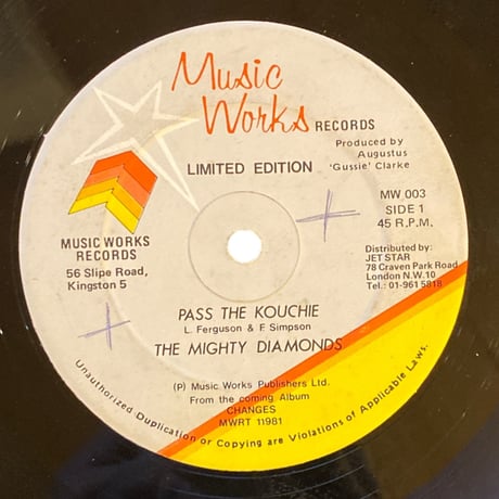 PASS THE KOUCHIE / THE MIGHTY DIAMONDS (12インチレコード)