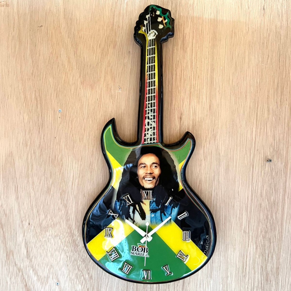 ボブマーリー(BOB MARLEY )ギター型 壁掛け時計 | レゲエと