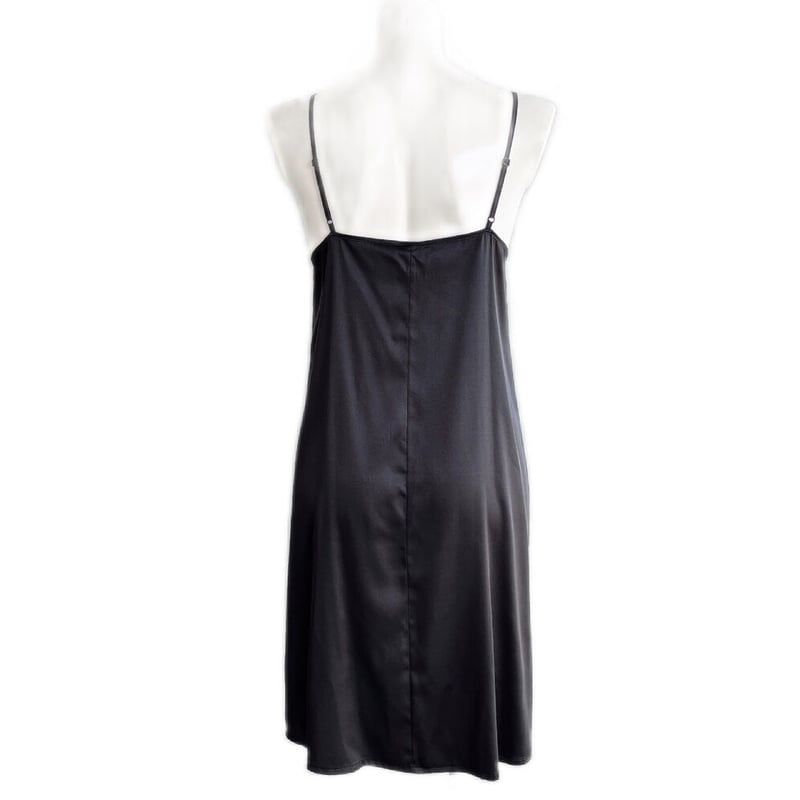 シルクスリップ カラー/ブラック | Lingerie Boutique Sincere