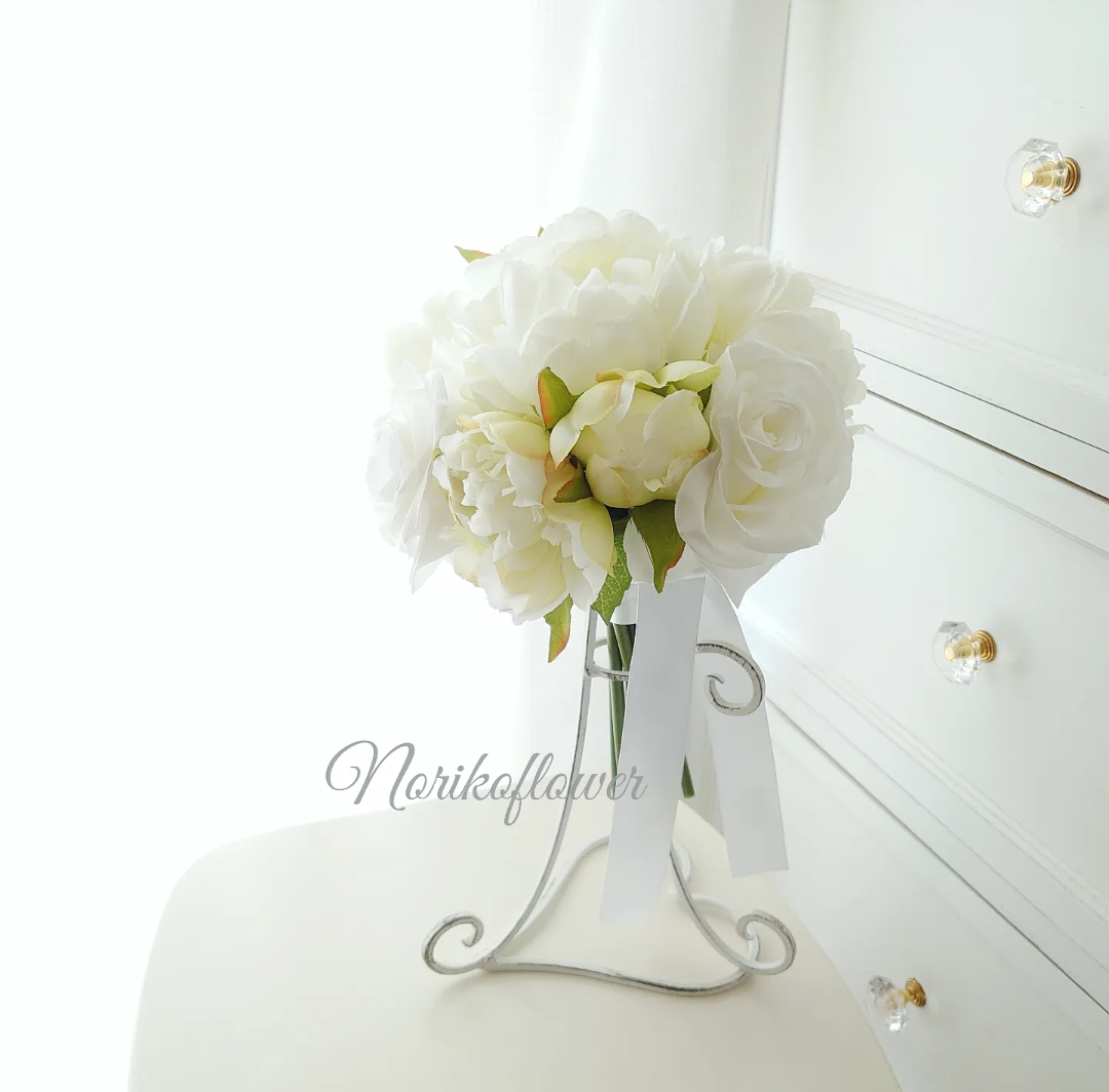 ピオニー ラウンドブーケ ピオニーとローズ ブーケトス トス用ブーケ ホワイト ラウンドブーケ