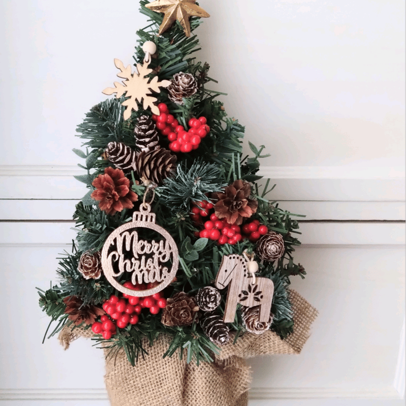 毎年飾れる壁に飾るクリスマスツリーガーランド　ウォールツリー　スワッグ 毎年飾れる壁に飾るクリスマスツリーガーランド ウォールツリー