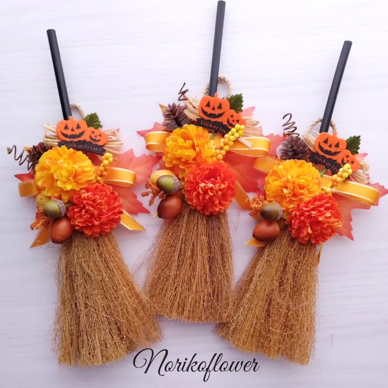 ハロウィン ホウキ 壁掛け ゜・*:.。❁ かぼちゃ プリザーブド コスモス ハロウィン ホウキ 壁掛け ゜・*:.。❁ かぼちゃ プリザーブド