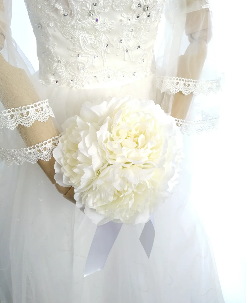 ウェディングブーケ ラウンド 結婚式 アーティフィシャルフラワー ホワイト系 クラッチブーケ アーティフィシャルフラワーブーケ 結婚式 前