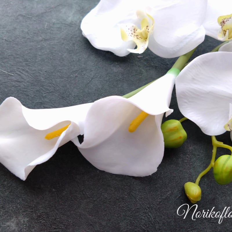 結婚式 前撮り 胡蝶蘭とカラーリリーのブーケ 受注制作】再々販 桜❀胡蝶蘭とカラーリリーのウェディング