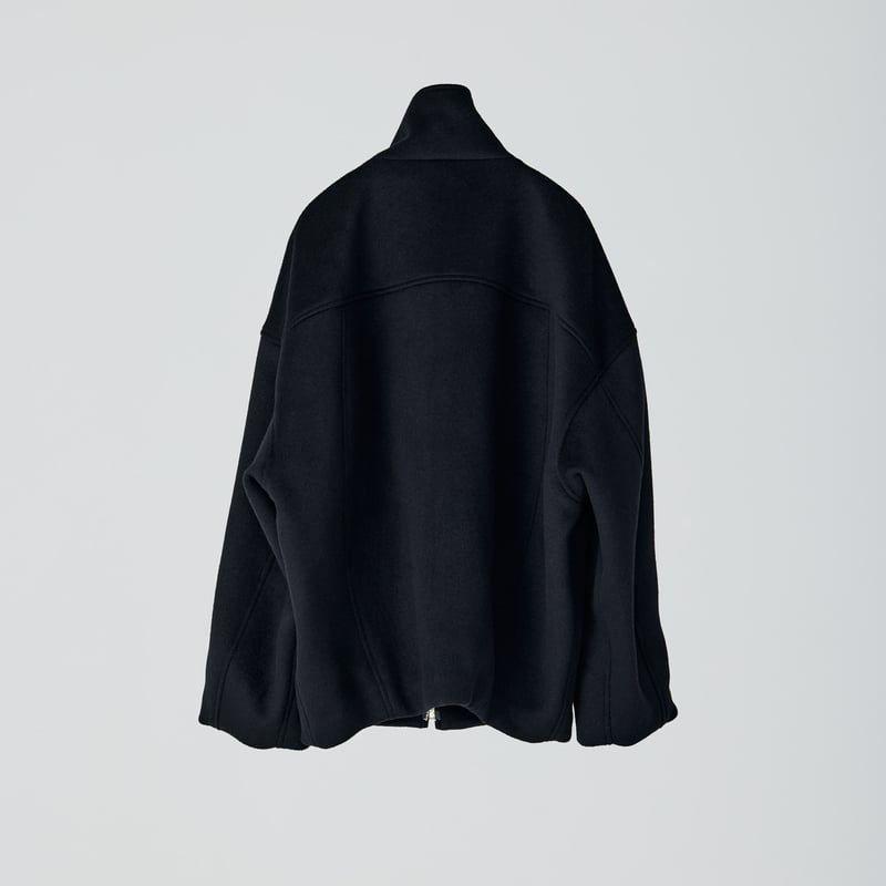 High-neck cocoon blouson / black / 252ZOE-BZ02