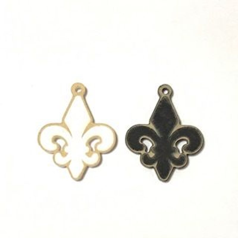 30s　スウィートハートジュエリー　パフィハート　ぷくぷく　百合の紋章　ユリ 30s スウィートハートジュエリー パフィハート ぷくぷく 百合の紋章 ユリ