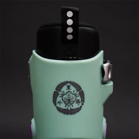 THEM 909 CHIHIRO AZUMA PRO SKATES