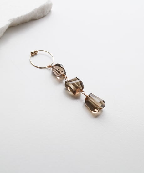 HQ THREE EARRING SMORKY