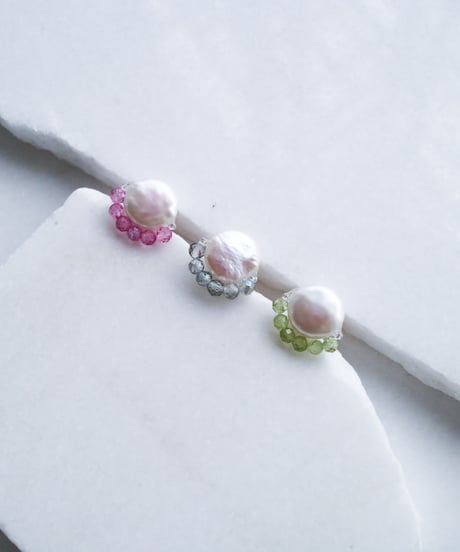 CHIC PEARL PIERCE